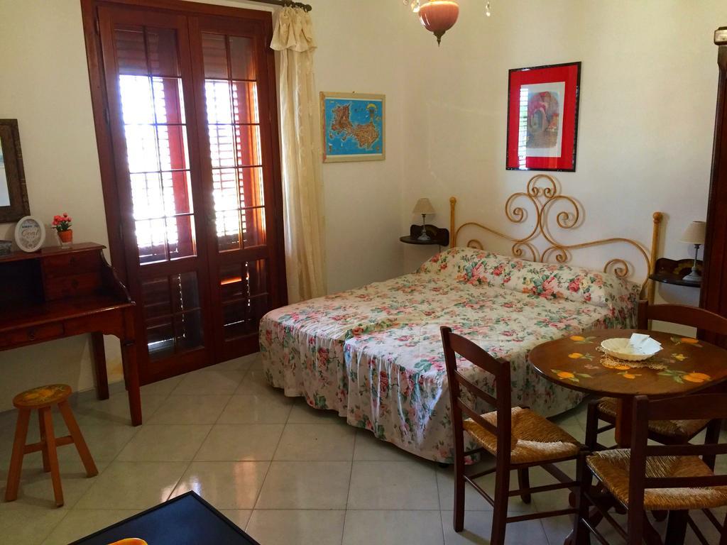 Guest House Al Giardino Dei Limoni Φαβινιάνα Εξωτερικό φωτογραφία